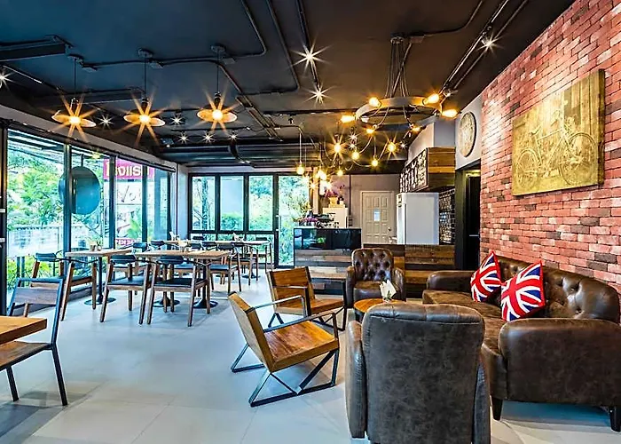 曼谷叻抛利沃特尔酒店